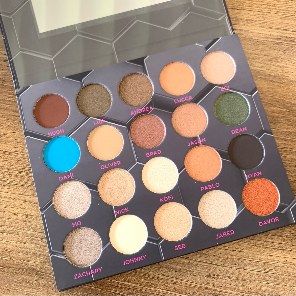 Barbarella Eye shadow palette